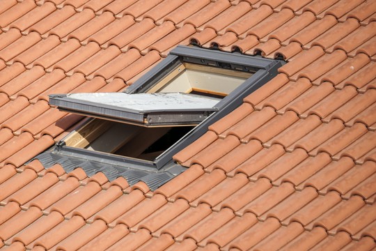 uchylone okno dachowe